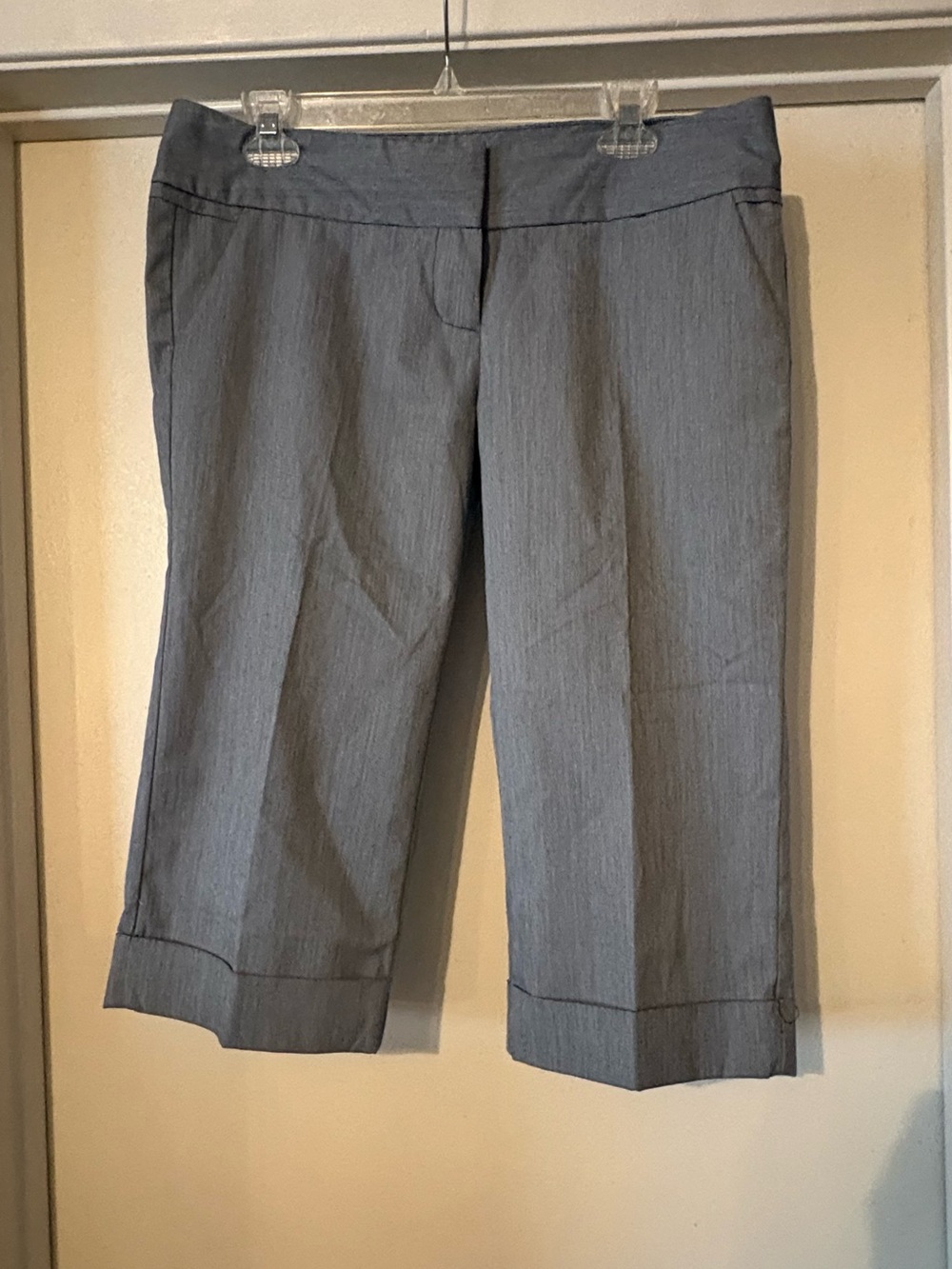 Stooshy Grey Pinstripe Pleated Trouser Capris with Wide Cuffs - Size 11